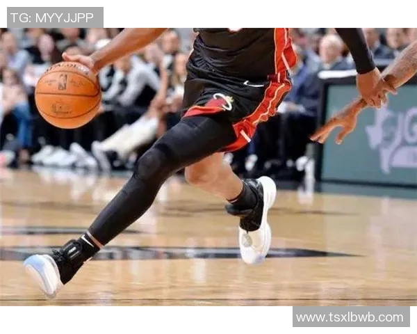 篮球鞋的选择对篮球明星表现的影响与运动损伤的关系探讨